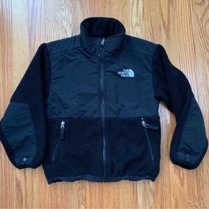 Kids North Face Denali Fleece Jacket, size M 10/12.